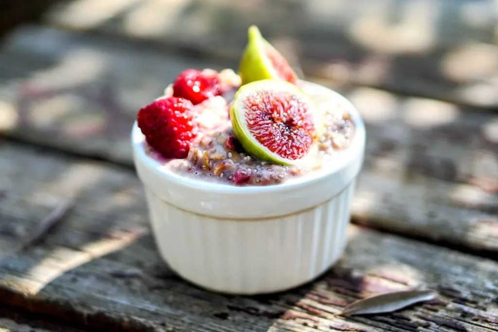 Overnight oats met kwark en rood fruit